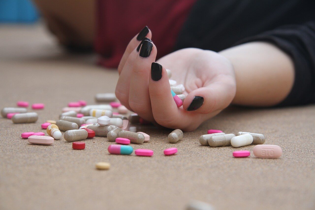 suicidio con pastillas