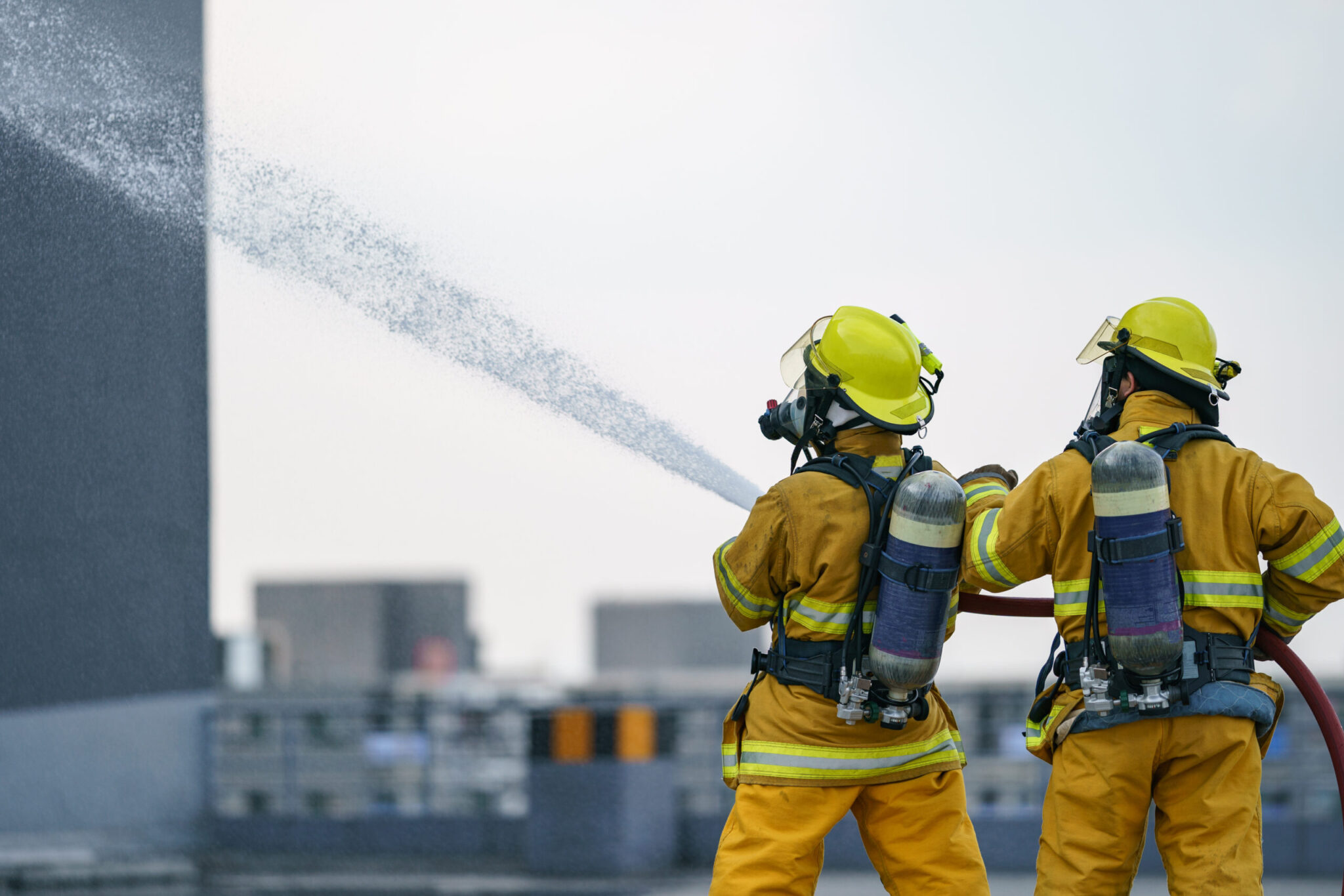 ¿Qué son los sistemas de protección contra incendios pasivos?