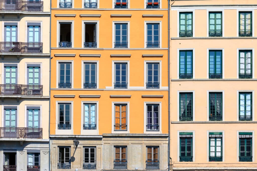 ¿Por qué es importante rehabilitar las fachadas de los edificios?