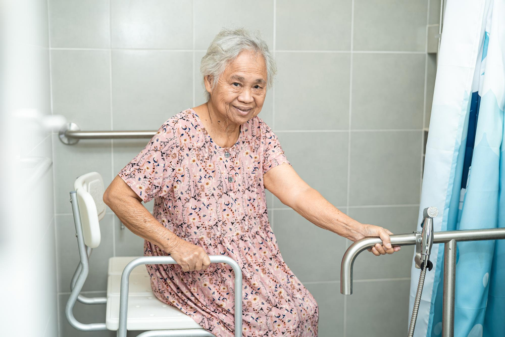 adaptar baño para personas mayores