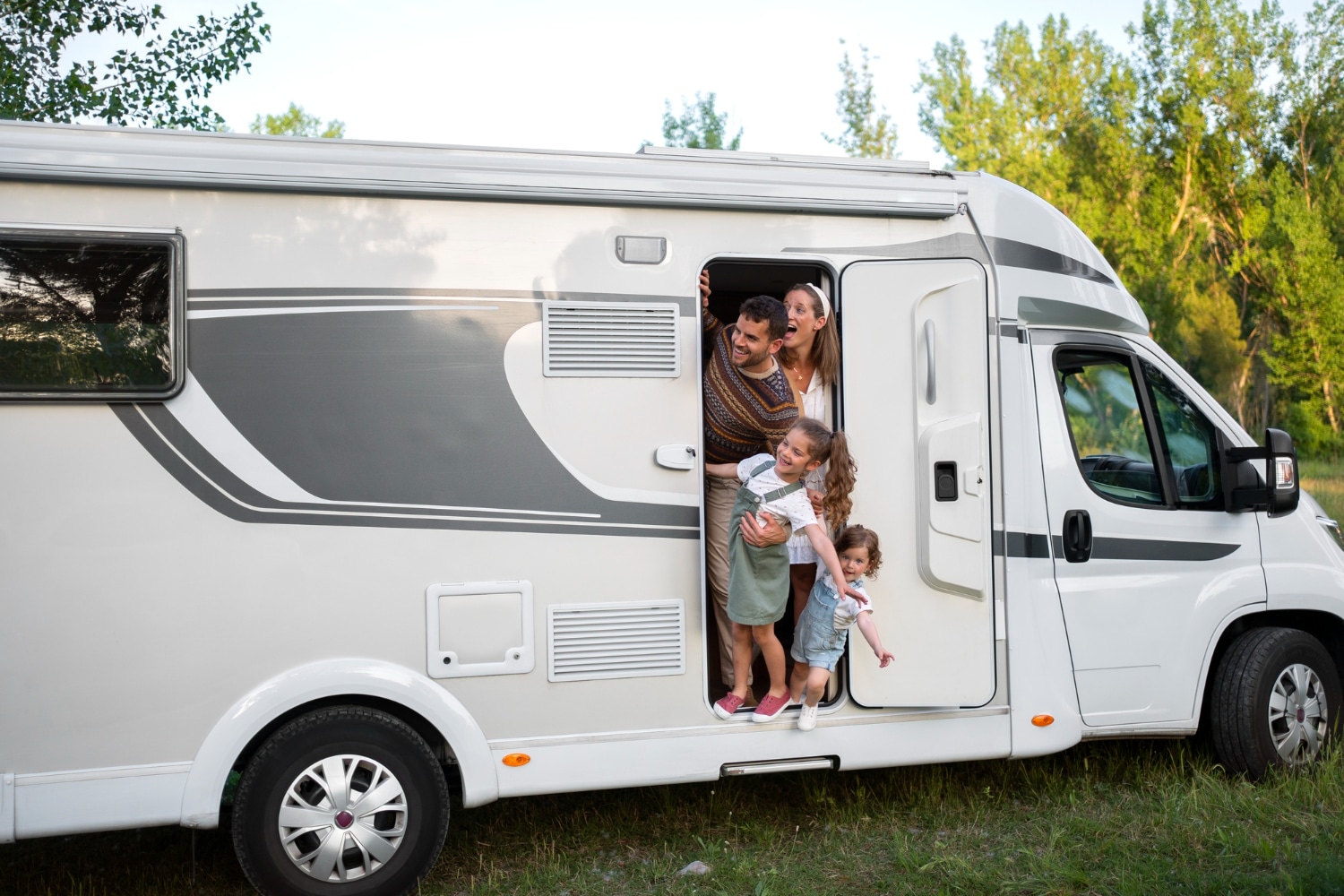 Mantenimiento preventivo para tu caravana: cuidado de la chapa y la pintura