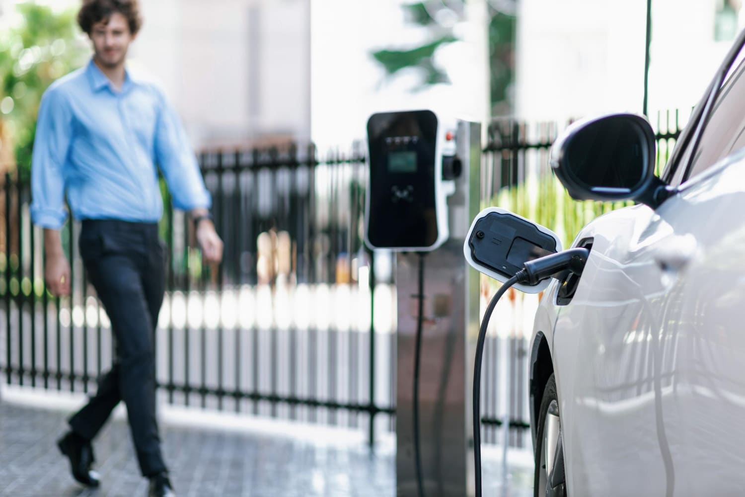 Instalación de un punto de carga para vehículo eléctrico particular: todo lo que necesitas saber