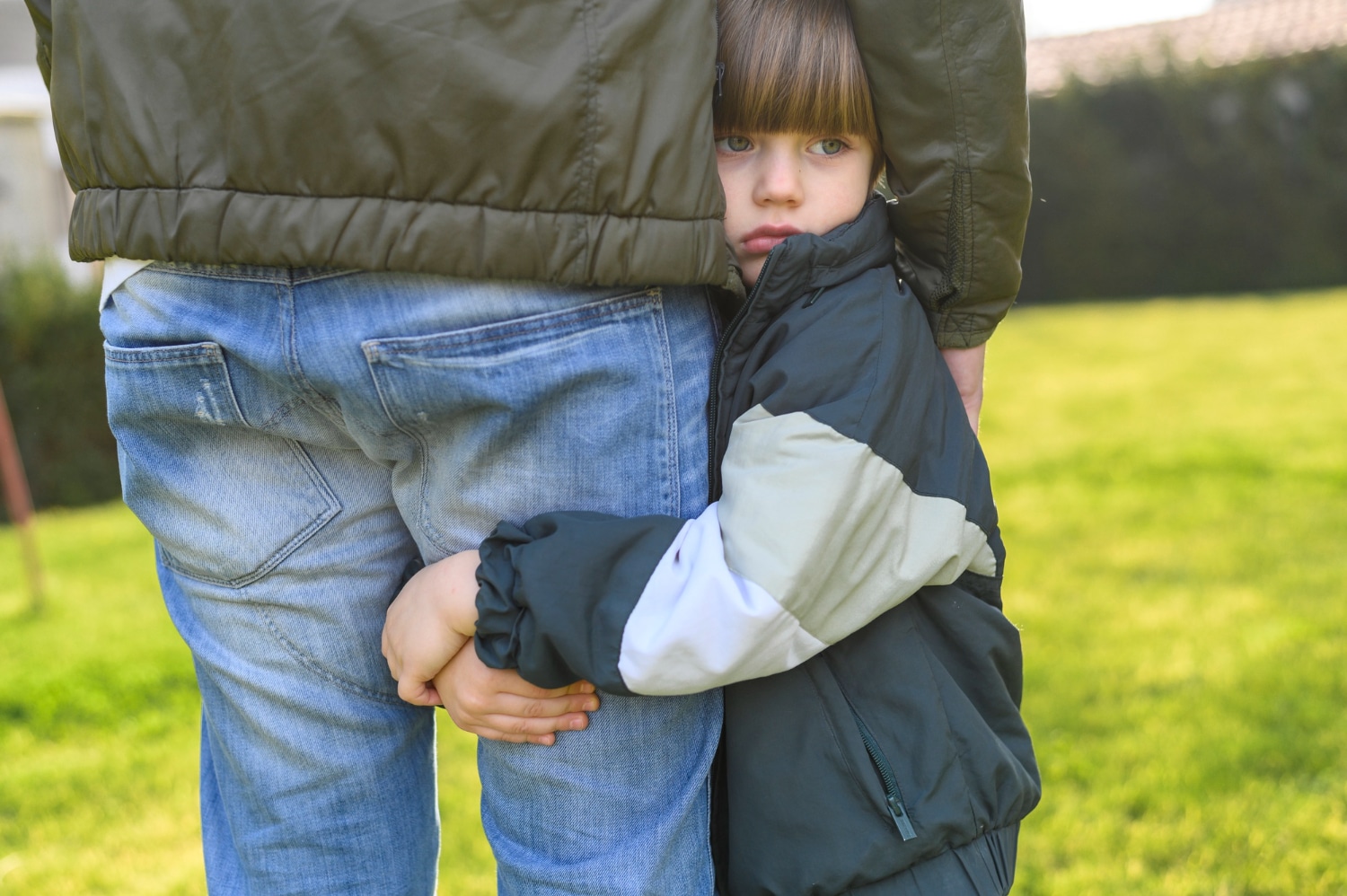 Delitos de abandono de familia y menores: Implicaciones legales, sanciones y medidas de protección