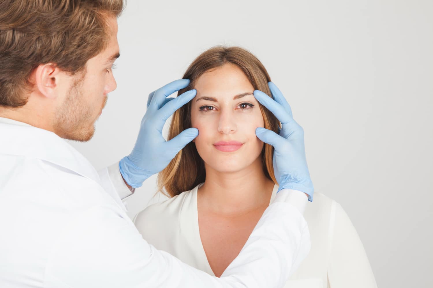 Mitos y verdades sobre la blefaroplastia: lo que debes saber