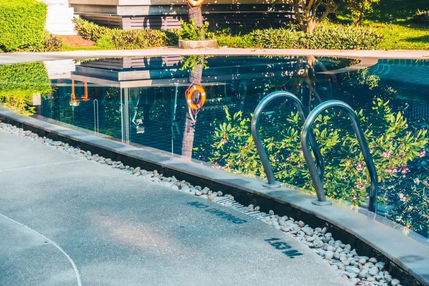 Las piscinas en las reformas: ese detalle que cambia todo el jardín